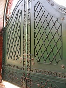 287. Ворота в Екатеринбурге фото
