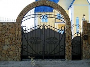 137. Ворота в Екатеринбурге фото

