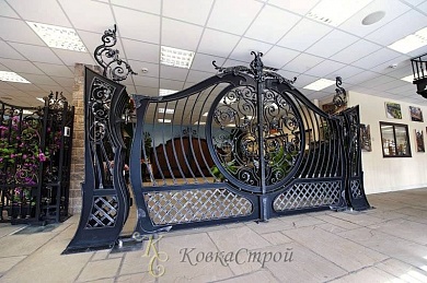 84. Ворота в Екатеринбурге фото
