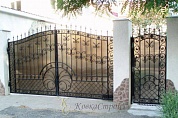 215. Ворота в Екатеринбурге фото
