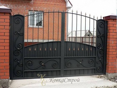 241. Ворота в Екатеринбурге фото
