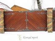 190. Ворота в Екатеринбурге фото
