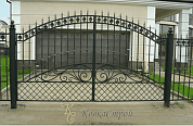 304. Ворота в Екатеринбурге фото
